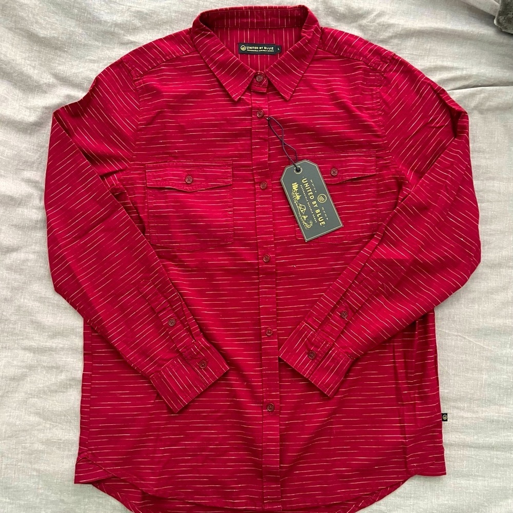 NWT United by Blue Women’s Button Down Large Plum Sustainable Organic
